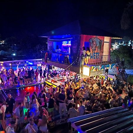 Wet! A Pool Party Hostel By Wild & Wandering Haad Rin Exterior foto